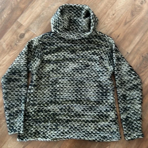 Parker Sweater - Picture 7 of 9